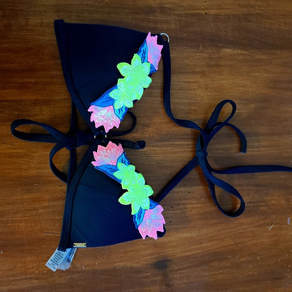 3/$30 PINK pushup bikini top